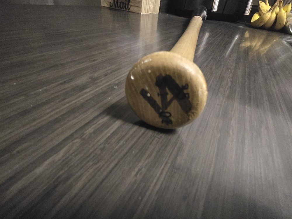 Baseball Bat Autograph Mike Scioscia