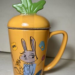 Disney Parks Zootopia Judy Hopps Ceramic  Carrot Mug With Lid “Hop To It” 