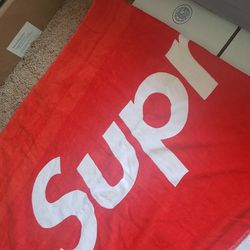 Supreme Towel 