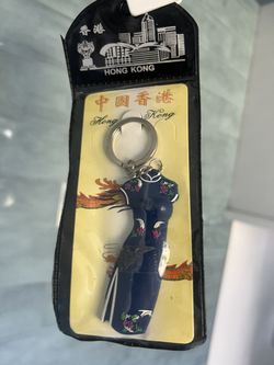 New Keychain of Traditional Chinese Dress from Hong Kong