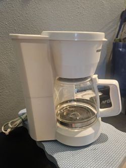 BLACK & DECKER COFFE MAKER