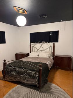 Bedroom set