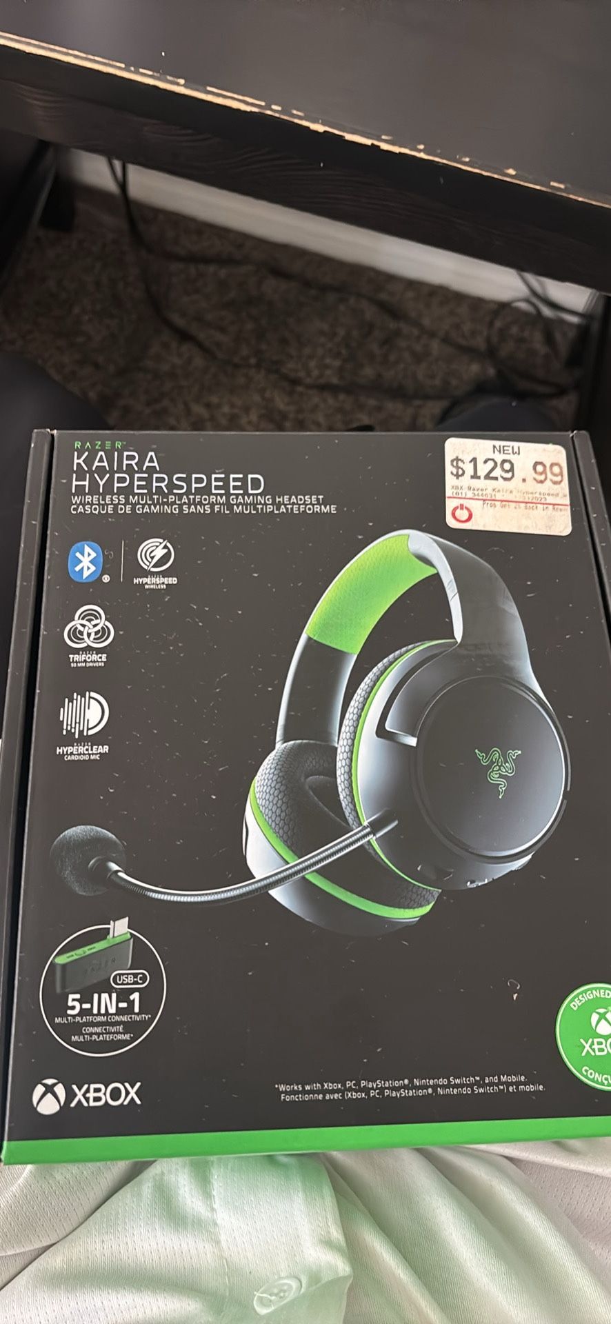 Wireless Headphones With Monitor