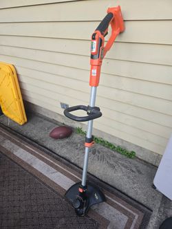 Black and Decker Electric Trimmer