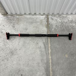 750lbs Rated Pull-Up Bar Doorway