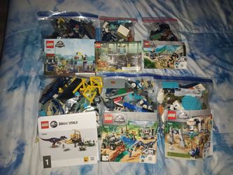 Lego Jurassic World Lot **FOR SALE OR TRADE**