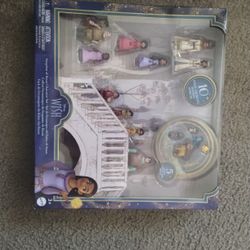10 Dolls From Disney's Wish