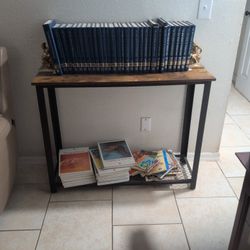 Entry Way Table