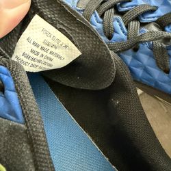Kids Soccer Cleats, Size 2 1/2