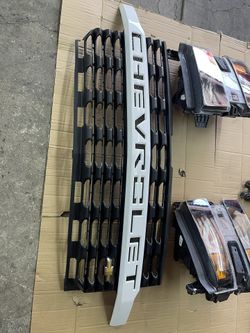 Chevy Silverado Grill And Headlights.