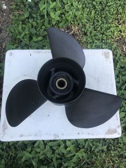 Yamaha propellers props boat