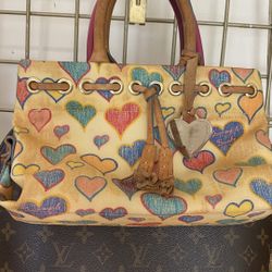Dooney & Bourke 