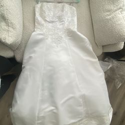 Wedding dress