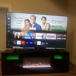 75in Samsung tv U7200 and Fire Place Tv Stand 