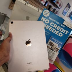 Apple iPad Air 4th Generation Wifi (50$down)