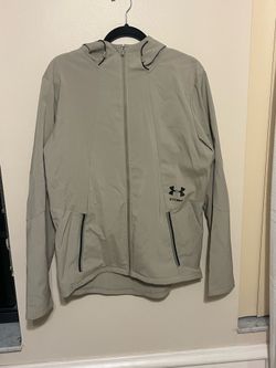 Under Armour StormCyclone Jacket size L