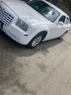 2010 Chrysler 300
