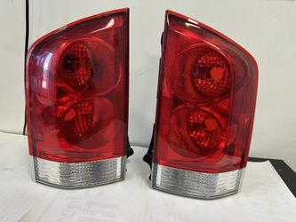 2005-2015 Nissan Armada Tail Lamps 