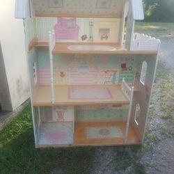 Wooden Dollhouse