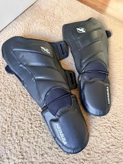 Hayabusa T3 Black MMA Shin Guards