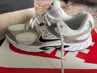 Nike V5 RNR
