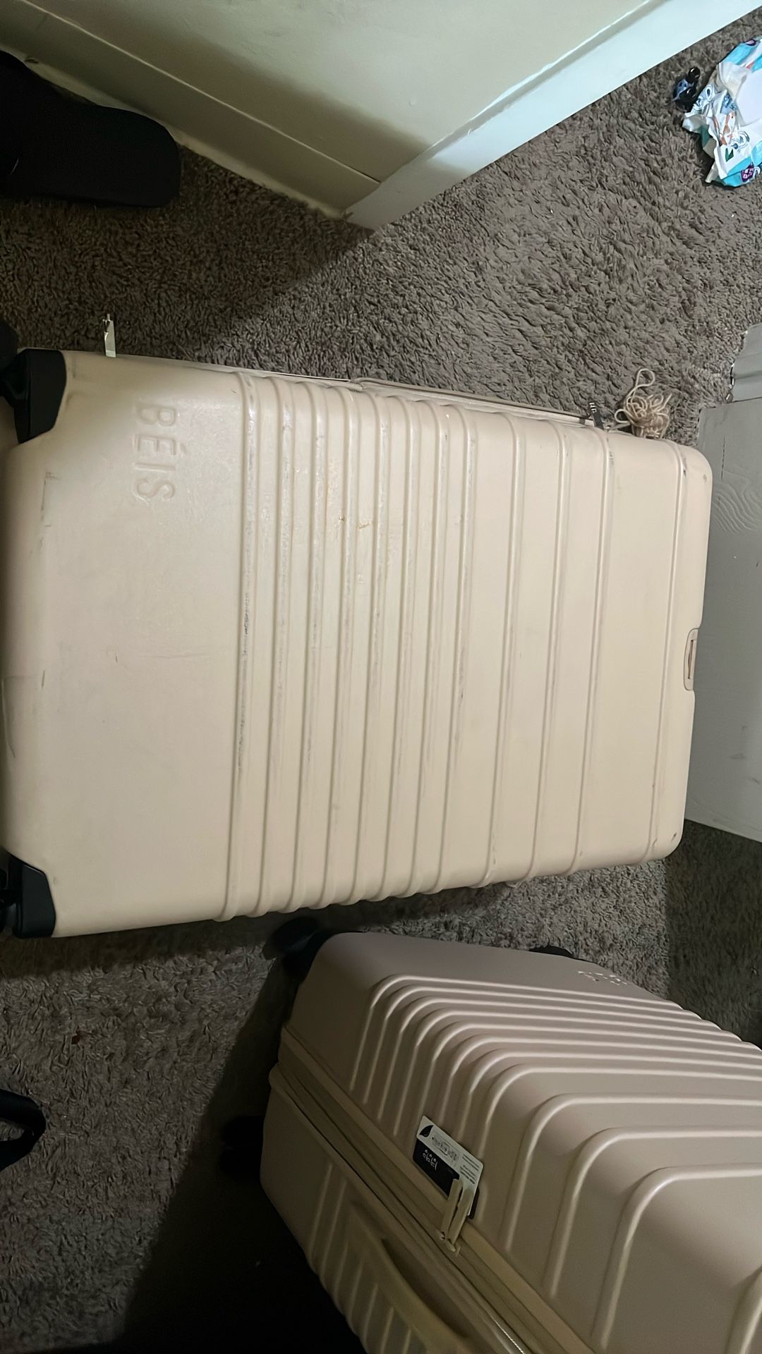 Beis Luggage