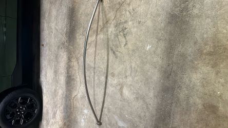 Curve shower rod