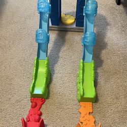 Marvel Spidey And His Amazing Friends, Spidey’s 39 Inch Dual Race Mega Jump HQ With Vehicles