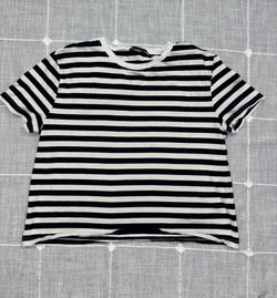Zara Black & White Striped Tee – Size Large