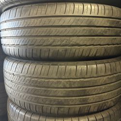 Tires 235-65r18 Michelin