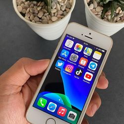 iPhone SE Unlocked / Liberado 🔓