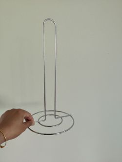 Paper towel holder