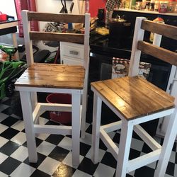 30 Inch Golden Oak Stain  Bar Stools…(4 For $250)