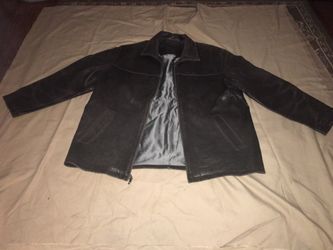Male Fine Leather 3/4 Brown Kid Skin Coat 4 Inside Pocket And Large Front Pockets. Male Size XL Large Made by Roundtree & New York