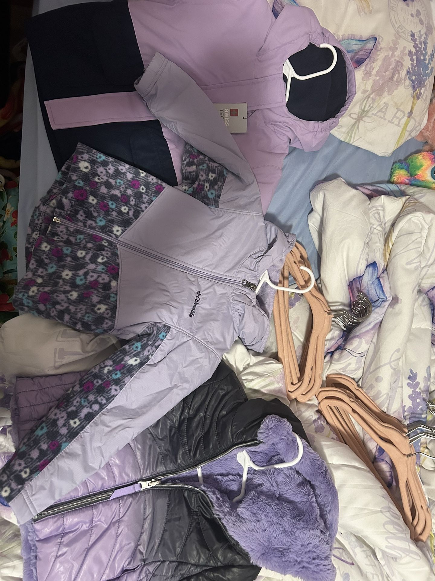 NEW 3t girl winter jackets and used hoodie lot + pink velvet kids hangers