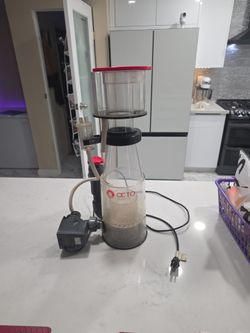 Salt water PROTEIN SKIMMER $50Oits