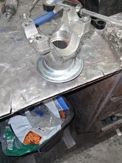 Pinon Yoke for Ford 9in 1310