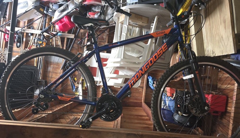 Mongoose mountain bike 29"21speed rode 5x if that excellent condition $125 FIRM$$$ Parma 