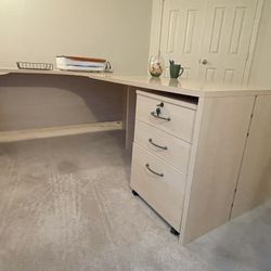 Office Desk 