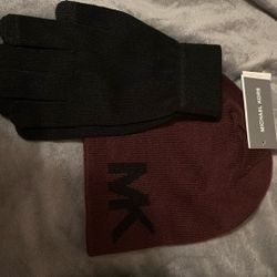 Unisex  Michael Kors Beanie  Gloves New $20