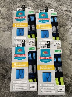 Boys Fruit Of The Loom Briefs