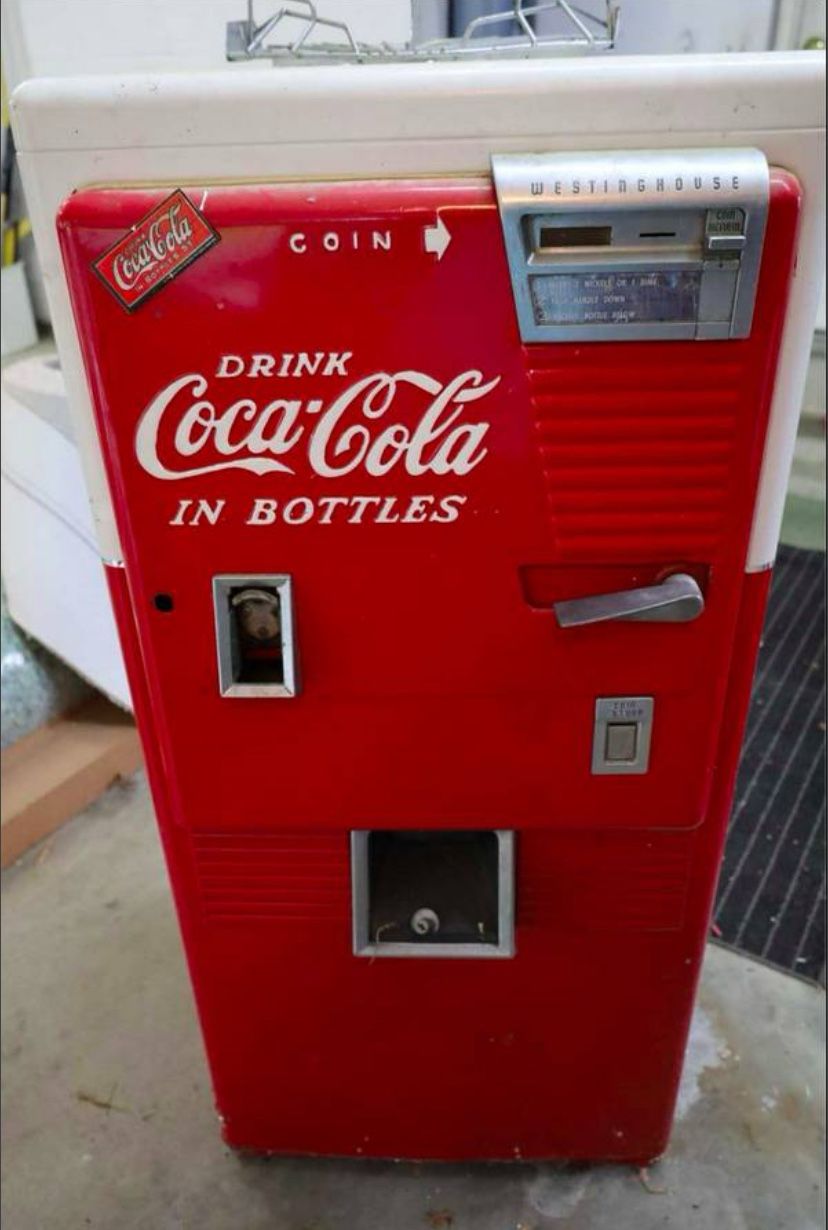Vintage 1950’s Coca-Cola Machine
