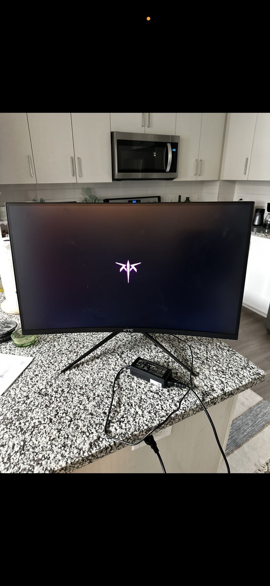 Curve KTC Gaming Monitor