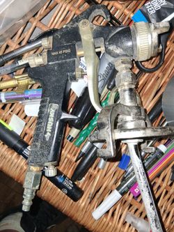 Husky siphon feed spray paint gun