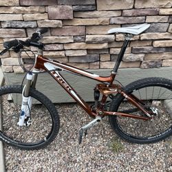 Trek Fuel Ex 8 