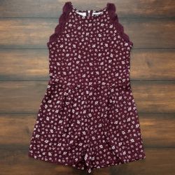 Little Girls Clothes Maroon Floral Sleeveless Romper With A Lace Trimmed Halter Neckline Size Large 10/12