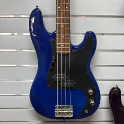 Cruise Bass Guitar