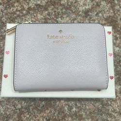 New Kate Spade ♠️ Wallet For Sale.. 
