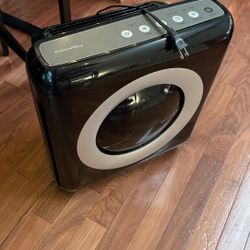 Coway AP-1512HH Mighty Air Purifier with True HEPA and Eco Mode, black/silver