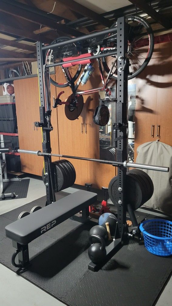 Rogue Squat Rack Set for Sale in San Diego, CA - OfferUp